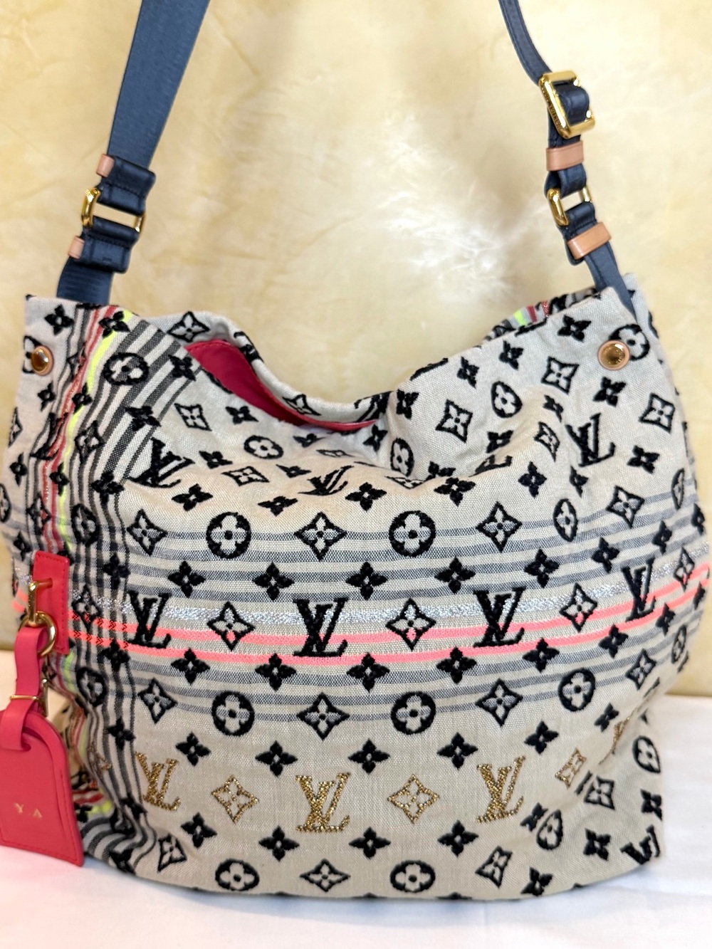 Louis Vuitton Monogram Cheche Bohemian Rouge